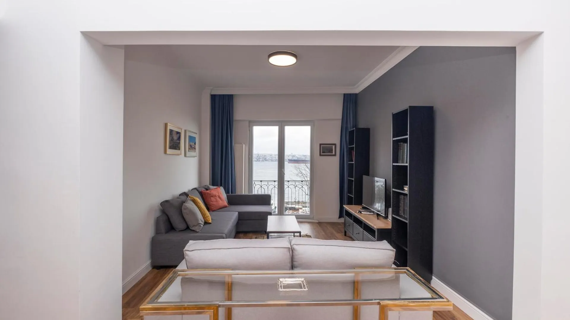 Trendy Waterfront Apt With A Striking View Istanbul 0*,  Turkey